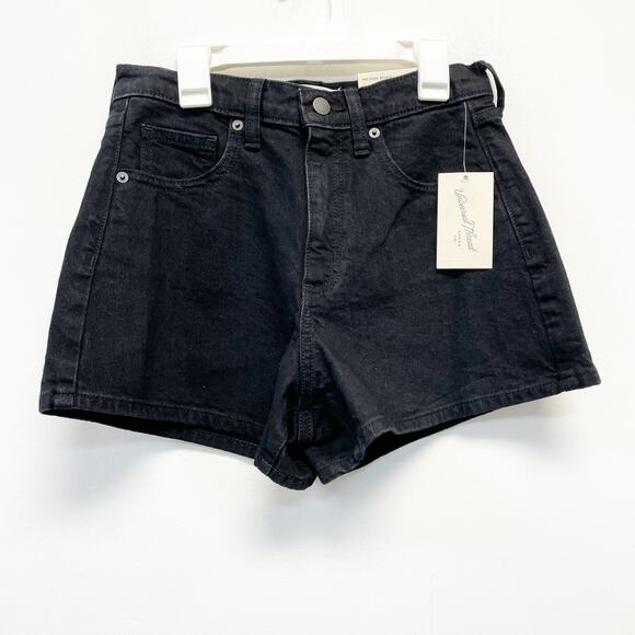 Universal Thread Women's High Waisted Denim Shorts Black Wash Size 2 - Picture 1 of 5